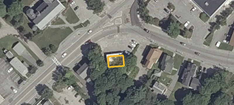474 Main St