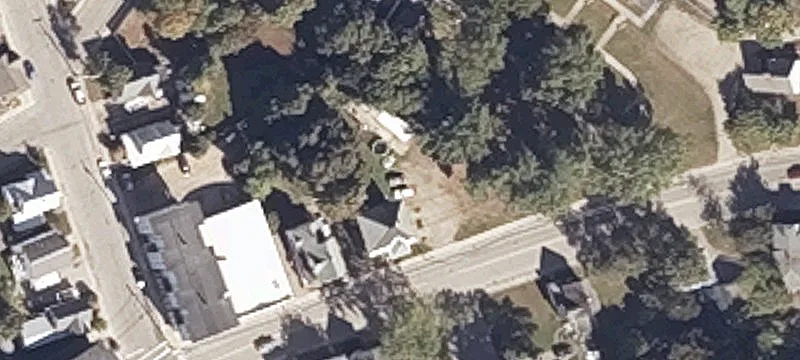 72 High St