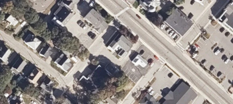 855 Main St