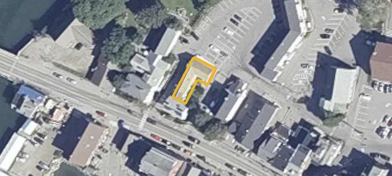 74 Main St