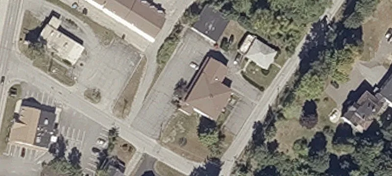26 Cross St