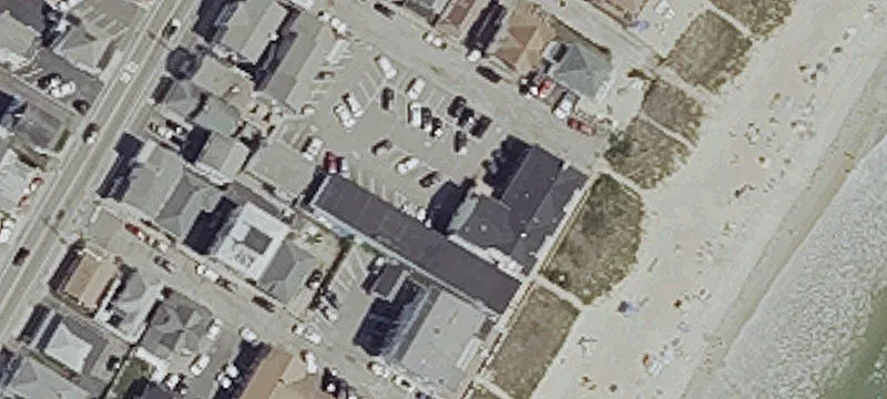 1 York St
