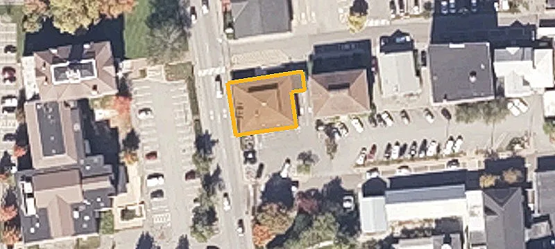 34 School St