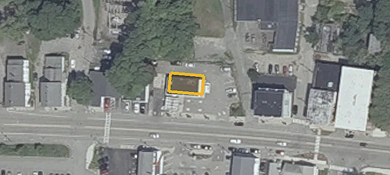 925 Main St