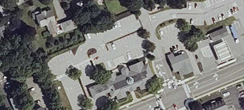 64 Main St
