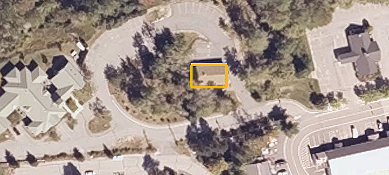 4 Community Ln