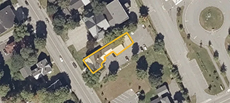 148 High St