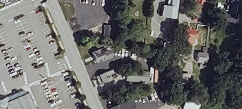 16 Mechanic St
