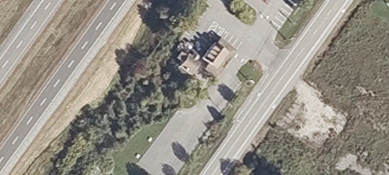 150 Us Rte 1st 1