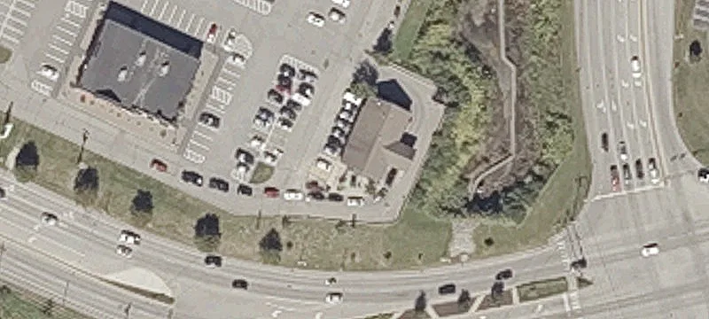 35 Mt Auburn Ave