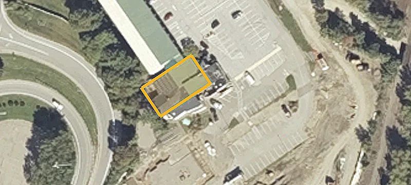 570 Main St