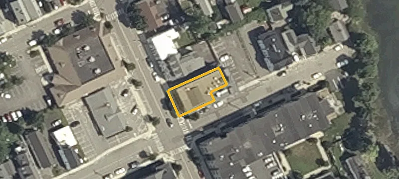 60 Ocean St