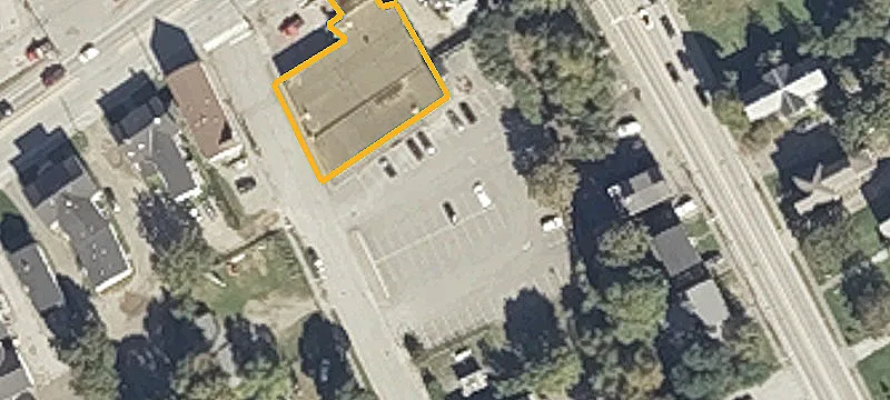 142 Ctr St