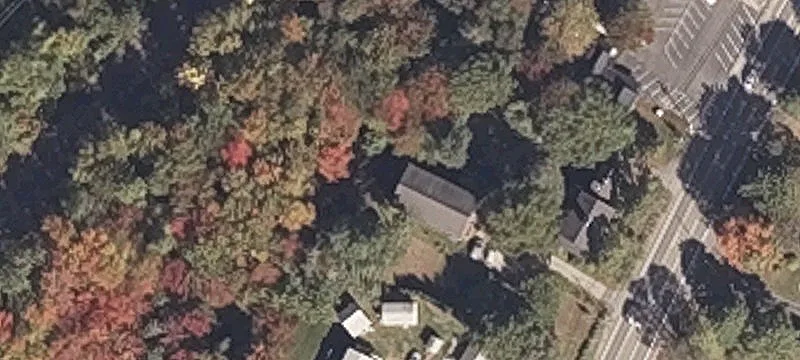 2104 Post Rd