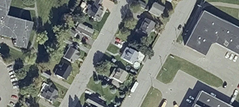 132 Pleasant Ave