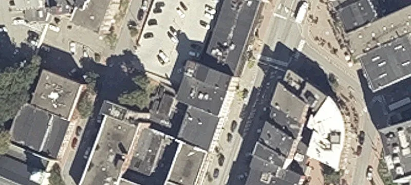 35 Main St