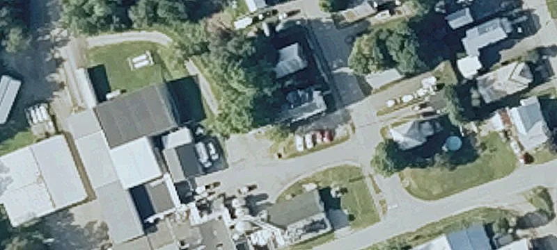 33 Mechanic St
