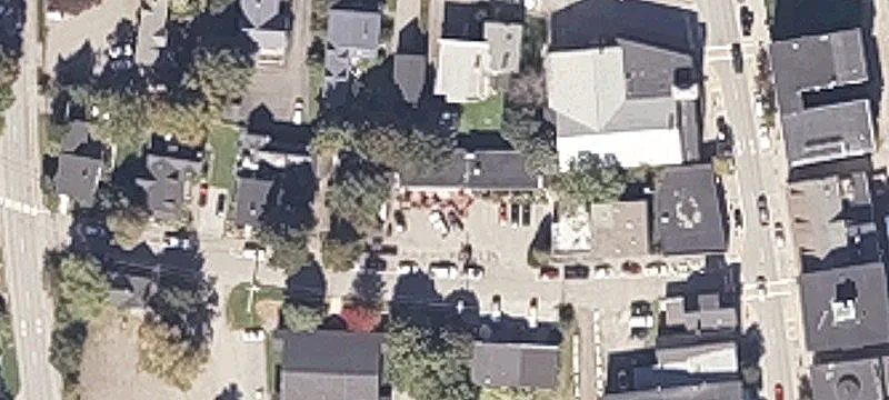 7 Lindsey St