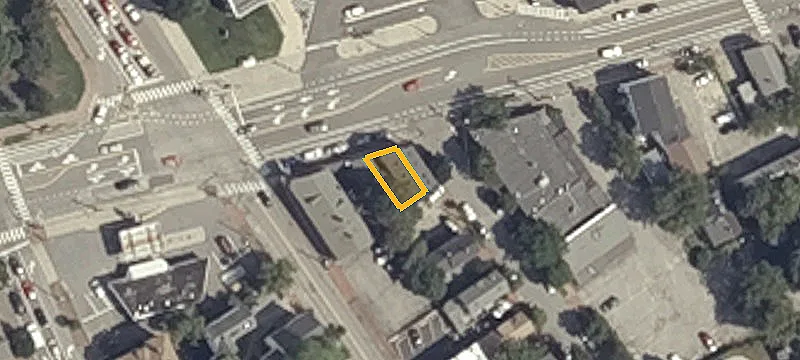 94 Portland St