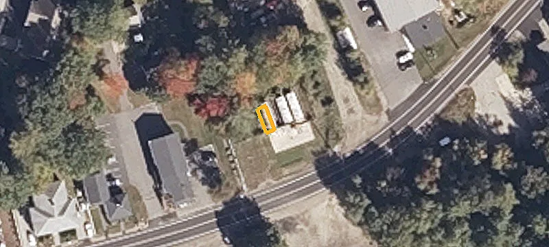 34 Railroad Ave