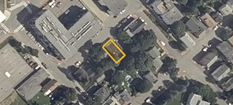 26 Everett St