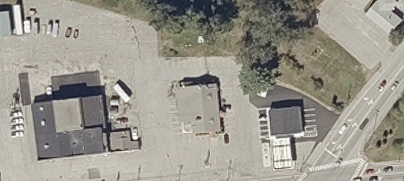 721 Minot Ave