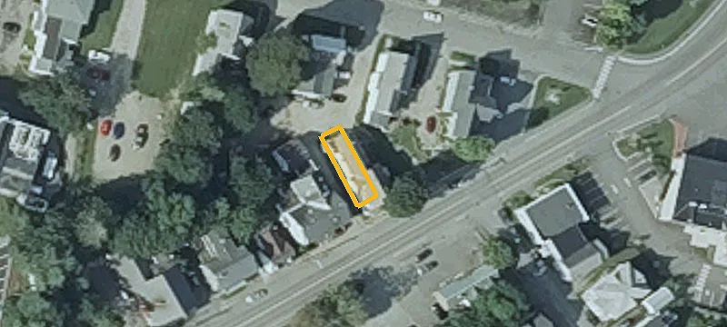 382 Water St