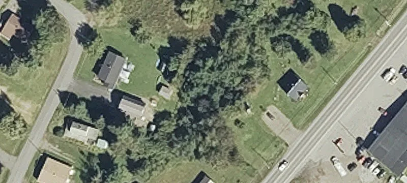 16 Industrial St