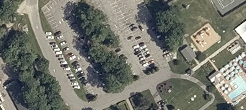 1 Congressional Dr