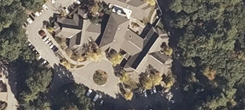 3 Brazier Ln