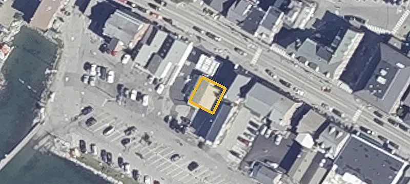 105 Main St