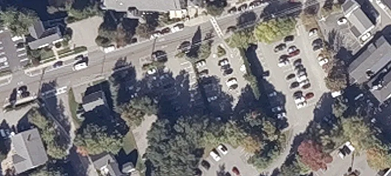 30 Mechanic St