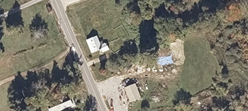 384 King St
