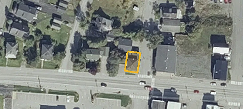240 Main St