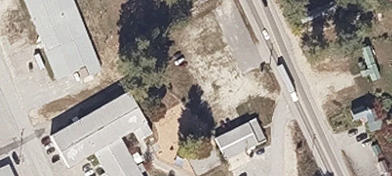 1548 Main St