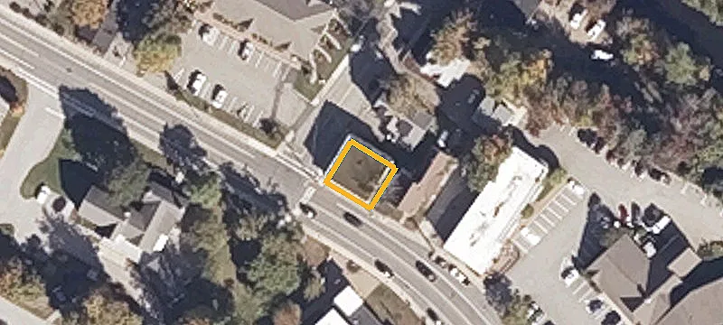 446 Main St