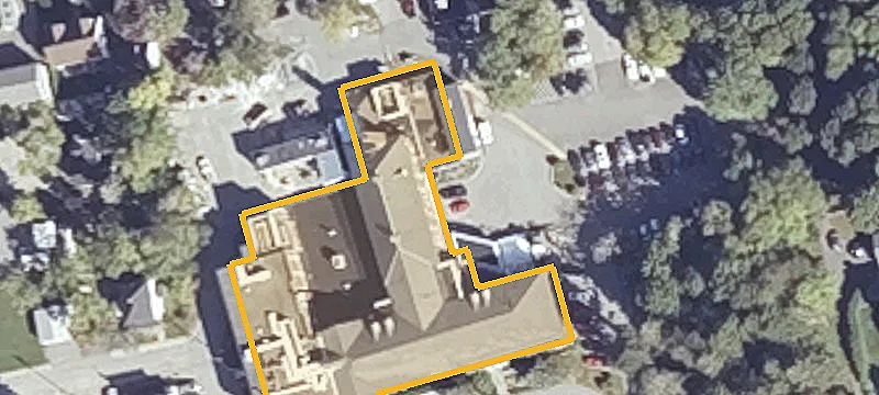 10 Wayman Ln
