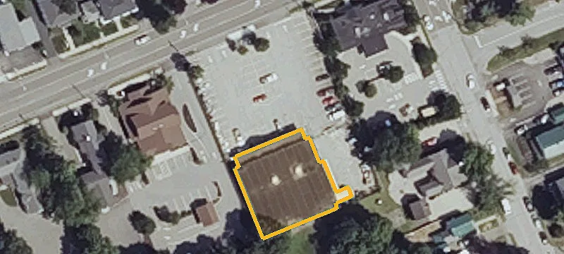 57 Main St