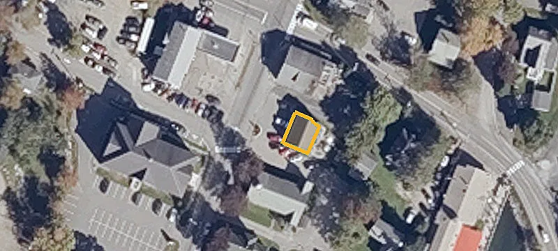 89 Townsend Ave