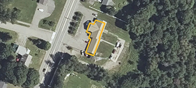 240 Main St