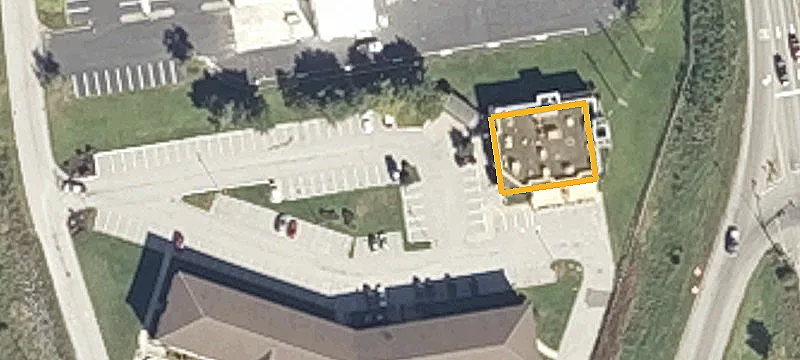 8 Bangor Mall Blvd