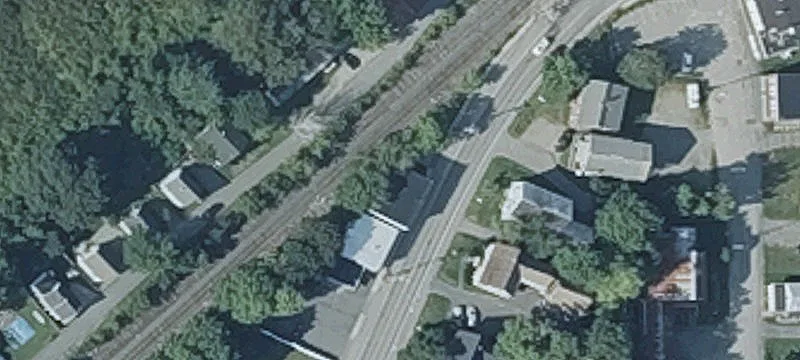 11 Church St