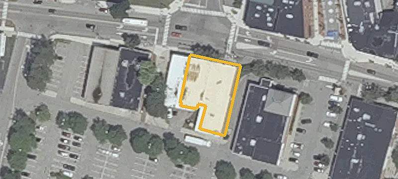 884 Main St