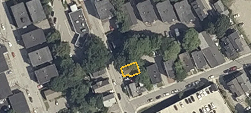 31 Frst St