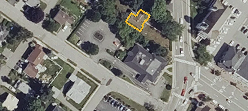 2 Portland Ave