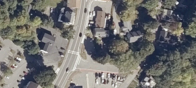 13 Main St