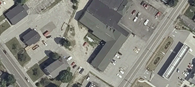 13-15 Main St