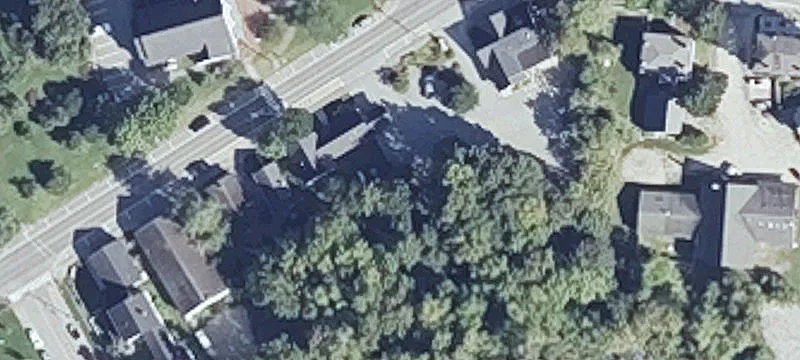 15 Main St
