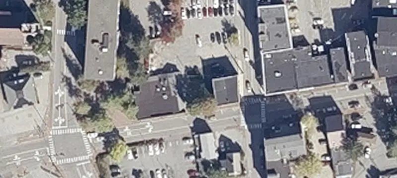51 Ctr St
