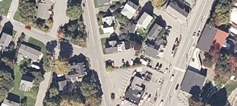 19 Main St